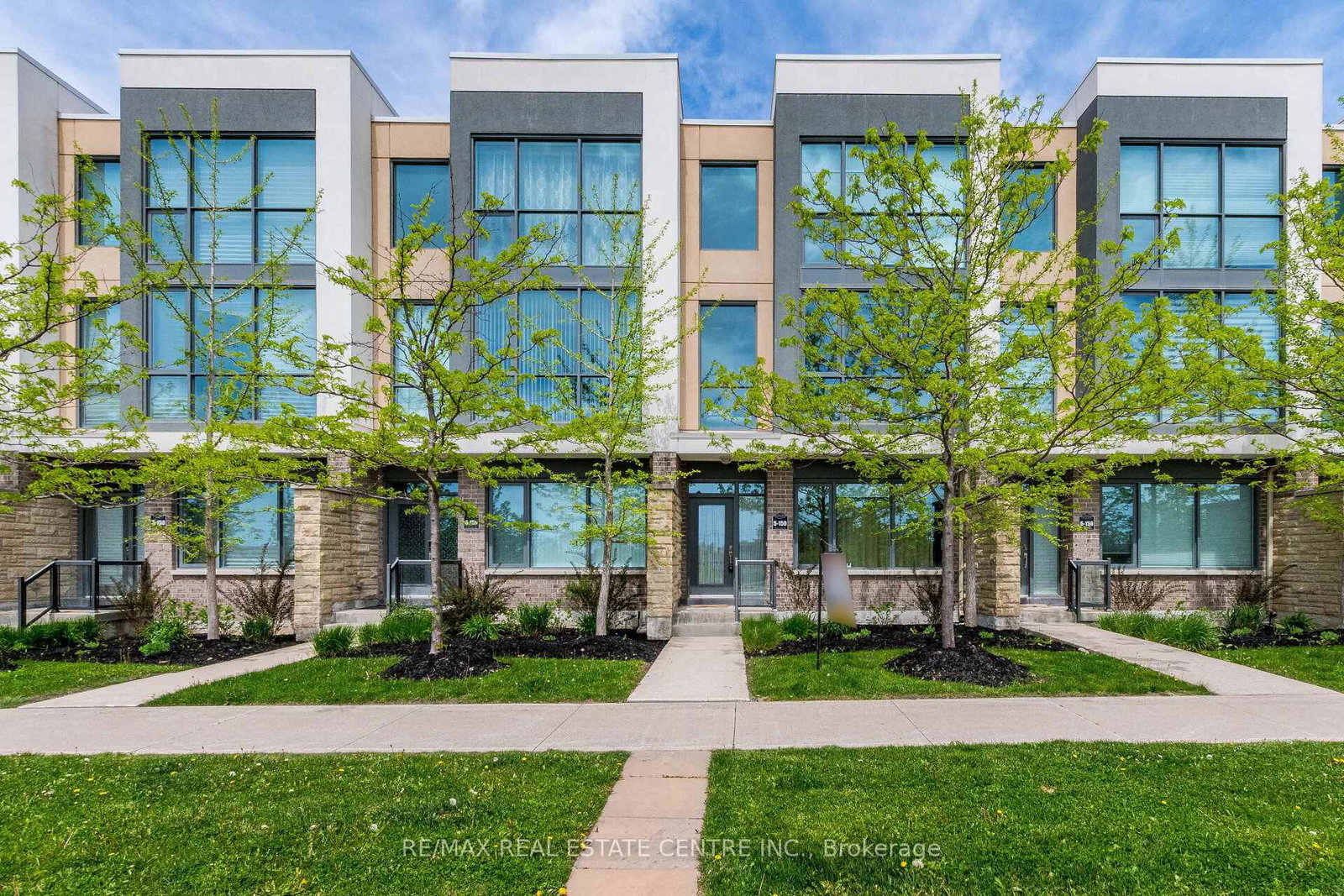 150-little-creek-mississauga-ontario-w13410934