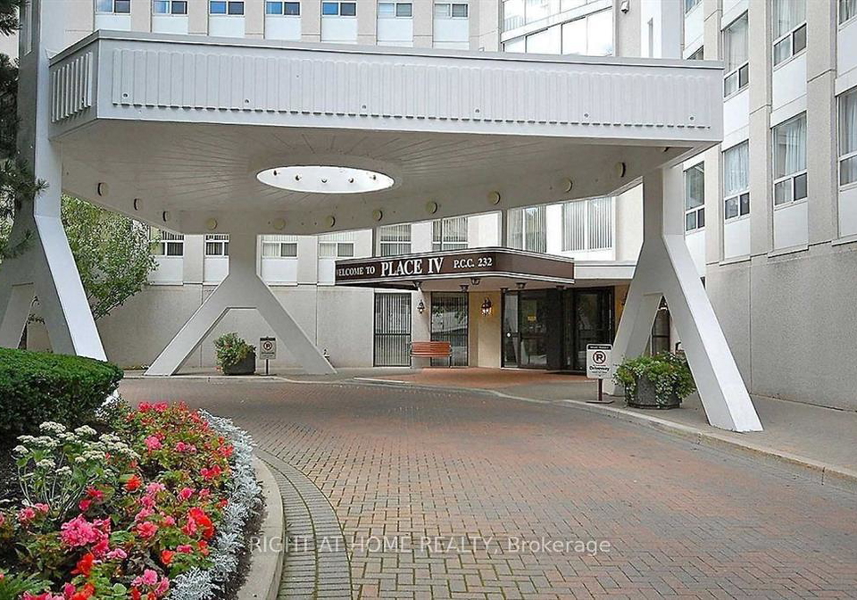 3650-kaneff-crescent-mississauga-ontario-w13410976