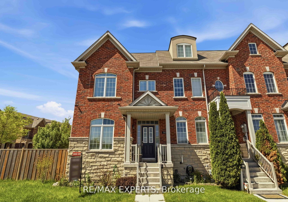 245-isaac-devins-boulevard-york-ontario-w13411124