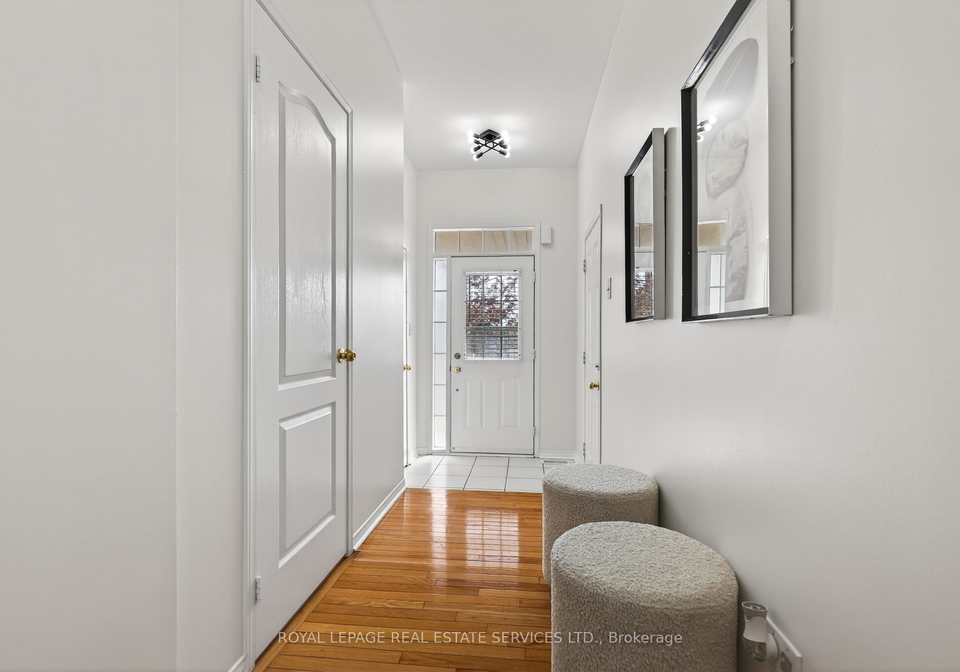 2307-stone-glen-crescent-oakville-ontario-w13411360