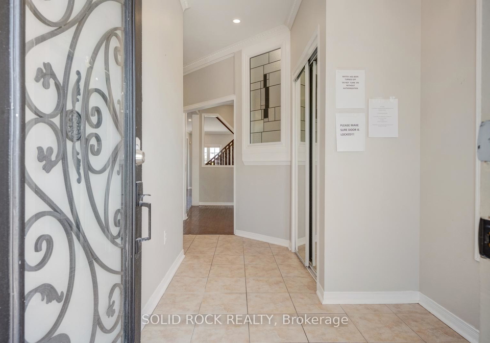 15-roundstone-drive-brampton-ontario-w13411532