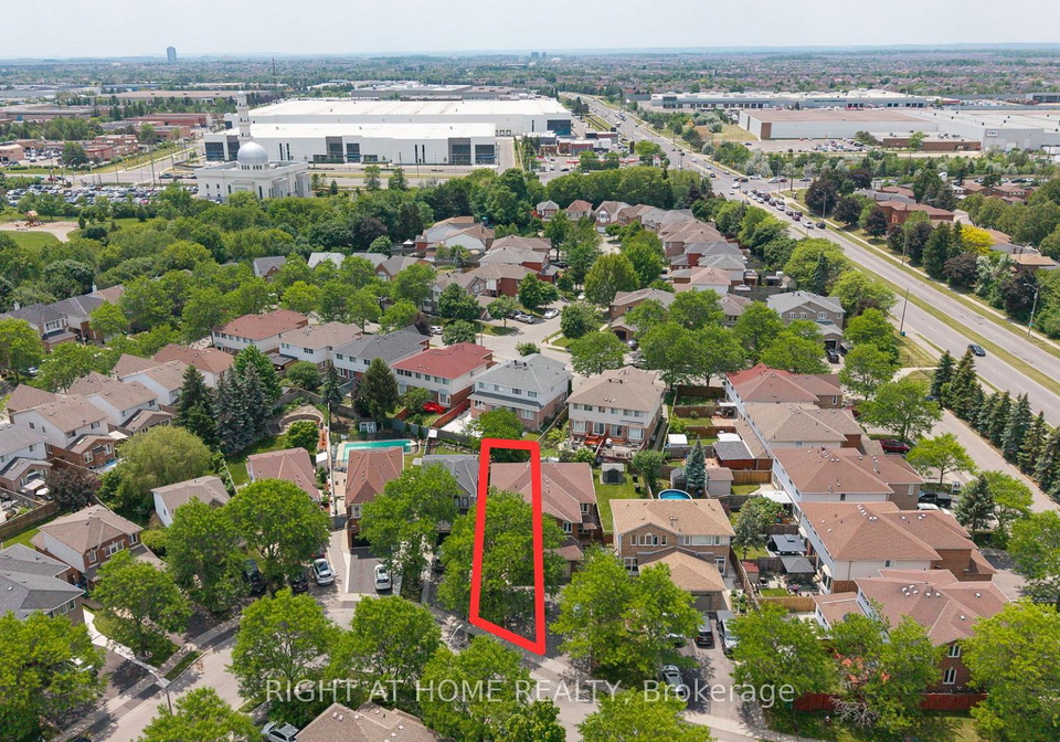 93-townley-crescent-brampton-ontario-w13411536