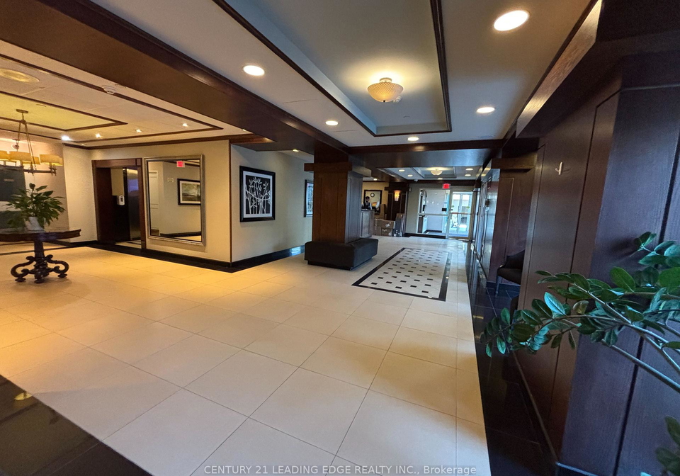 101-subway-crescent-etobicoke-ontario-w13411684
