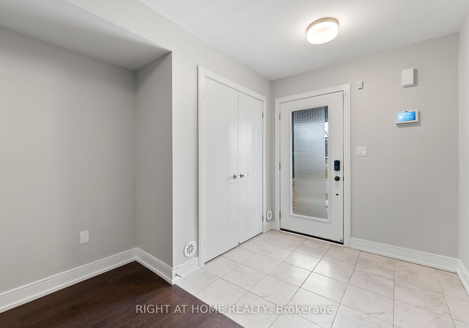 1393-clarriage-court-milton-ontario-w13411786