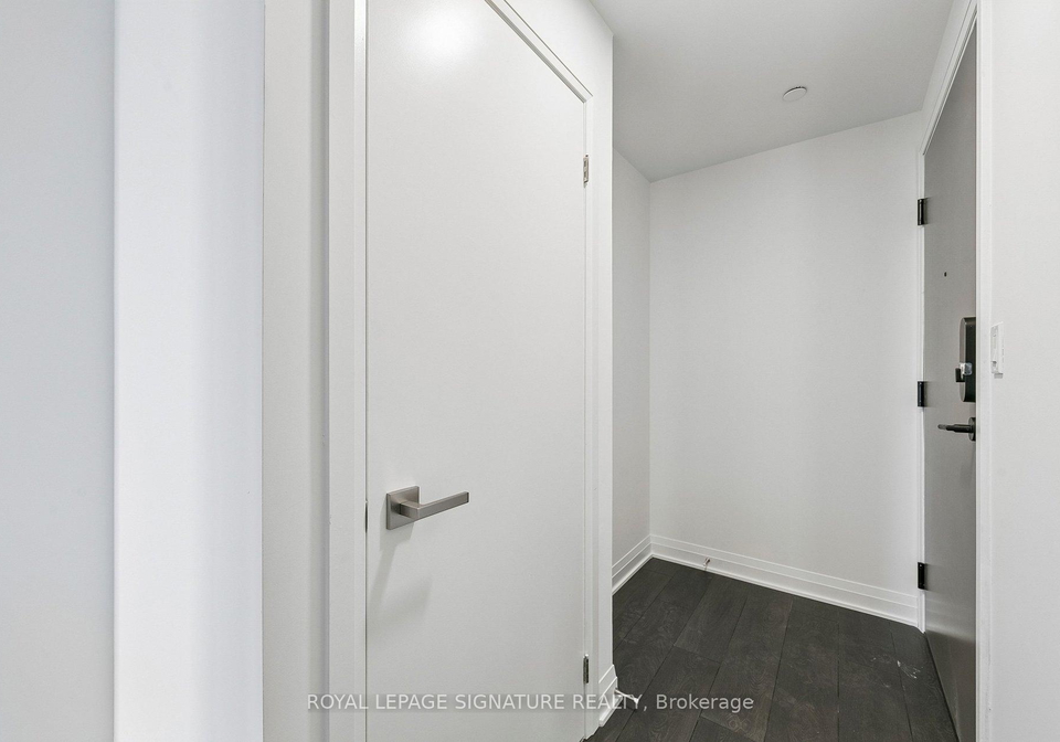 4015-the-exchange-mississauga-ontario-w13411874