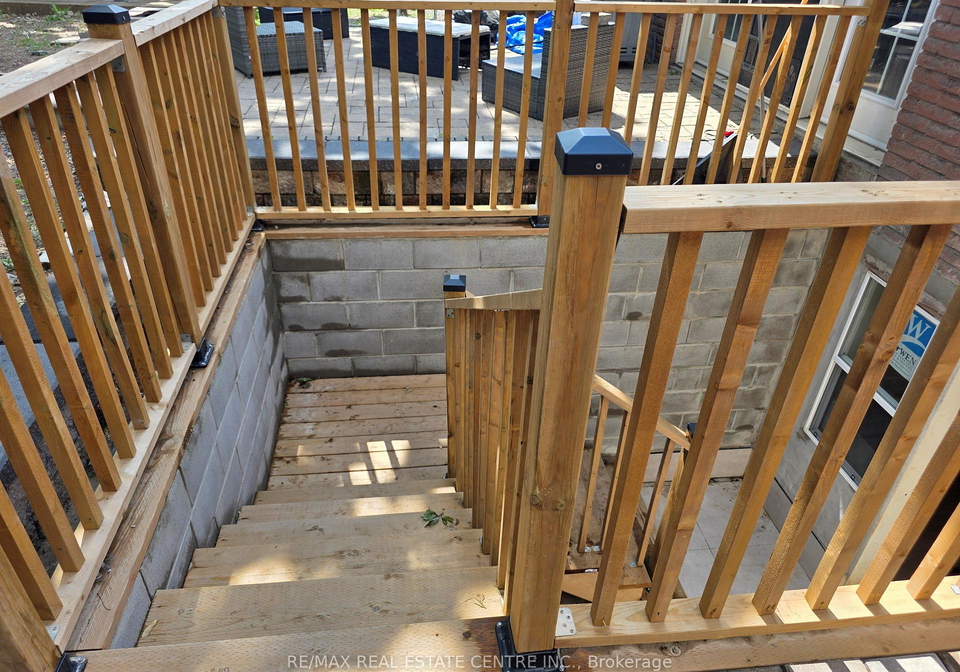 2644-kinnerton-crescent-e-mississauga-ontario-w13411934