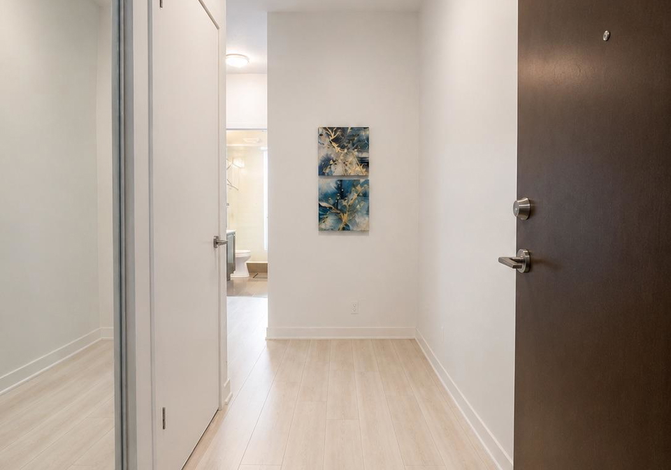 2212-lake-shore-boulevard-w-etobicoke-ontario-w13411944