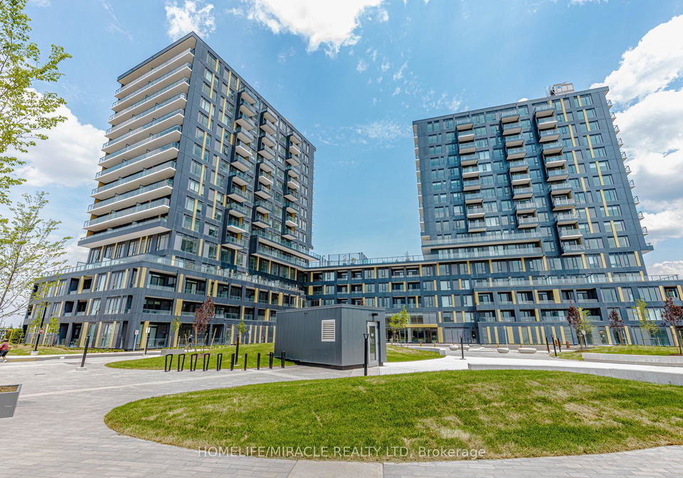 4878-powers-common-burlington-ontario-w13412096