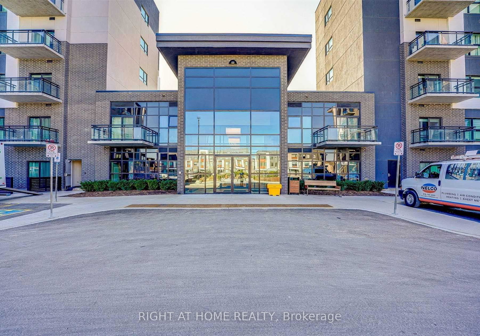 102-grovewood-common-oakville-ontario-w13412450