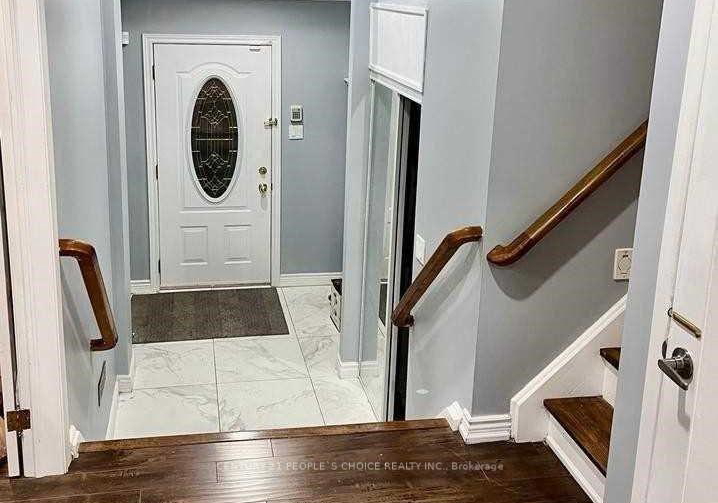 2506-bridge-road-oakville-ontario-w13412486
