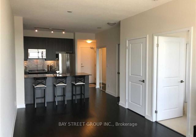 510-curran-place-mississauga-ontario-w13412562