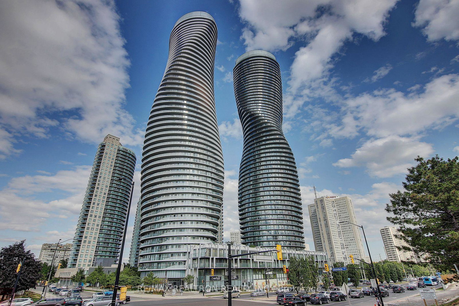 60-absolute-avenue-mississauga-ontario-w13412638