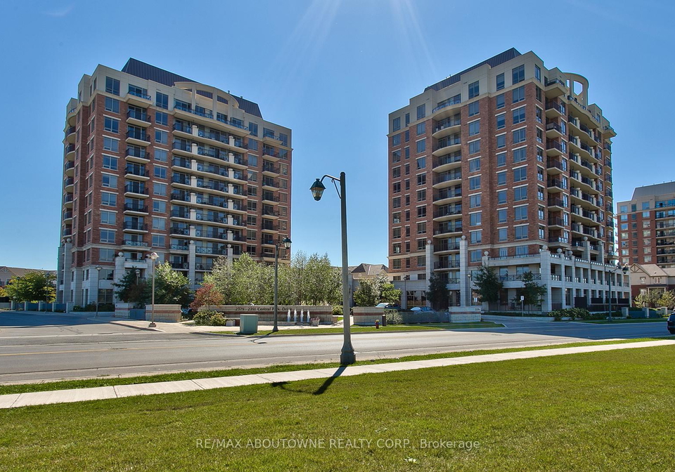2391-central-park-drive-oakville-ontario-w13412814