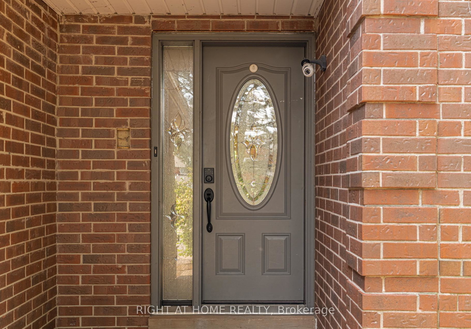 2056-madden-boulevard-oakville-ontario-w13412918