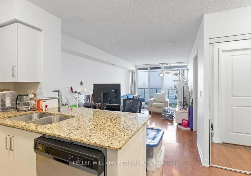 215-sherway-gardens-road-etobicoke-ontario-w13412940