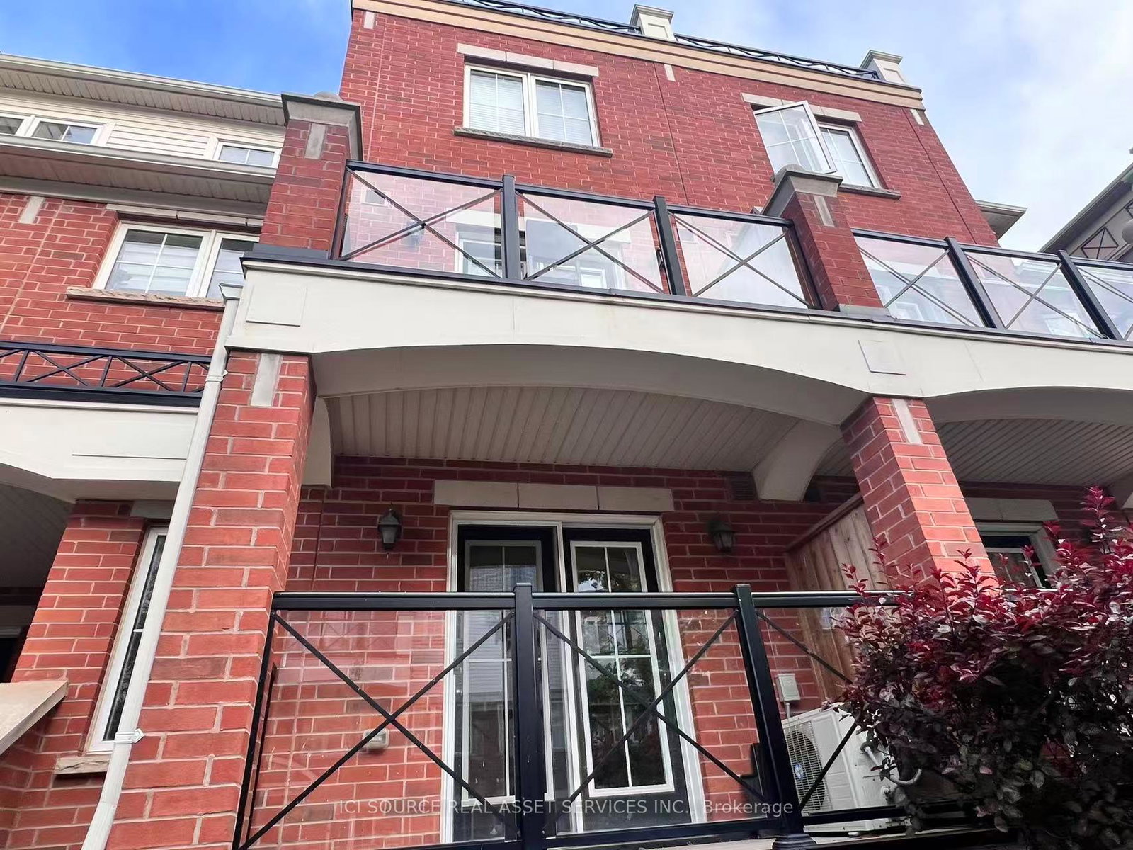2460-post-road-oakville-ontario-w13412986