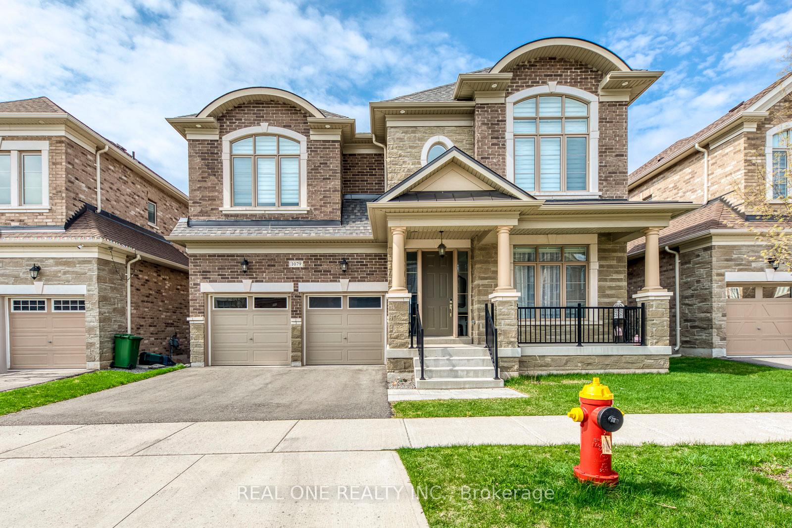 1079-john-laird-circle-oakville-ontario-w13412994
