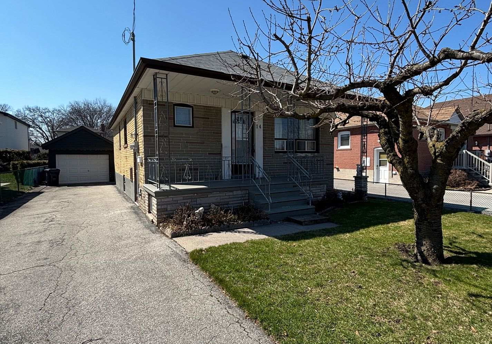 14-ashmore-avenue-etobicoke-ontario-w13413252