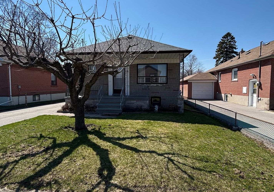 14-ashmore-avenue-etobicoke-ontario-w13413252