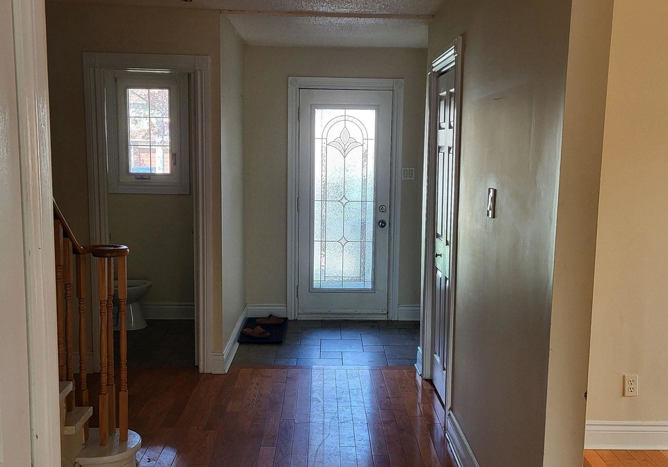 22-omega-square-s-brampton-ontario-w13413330