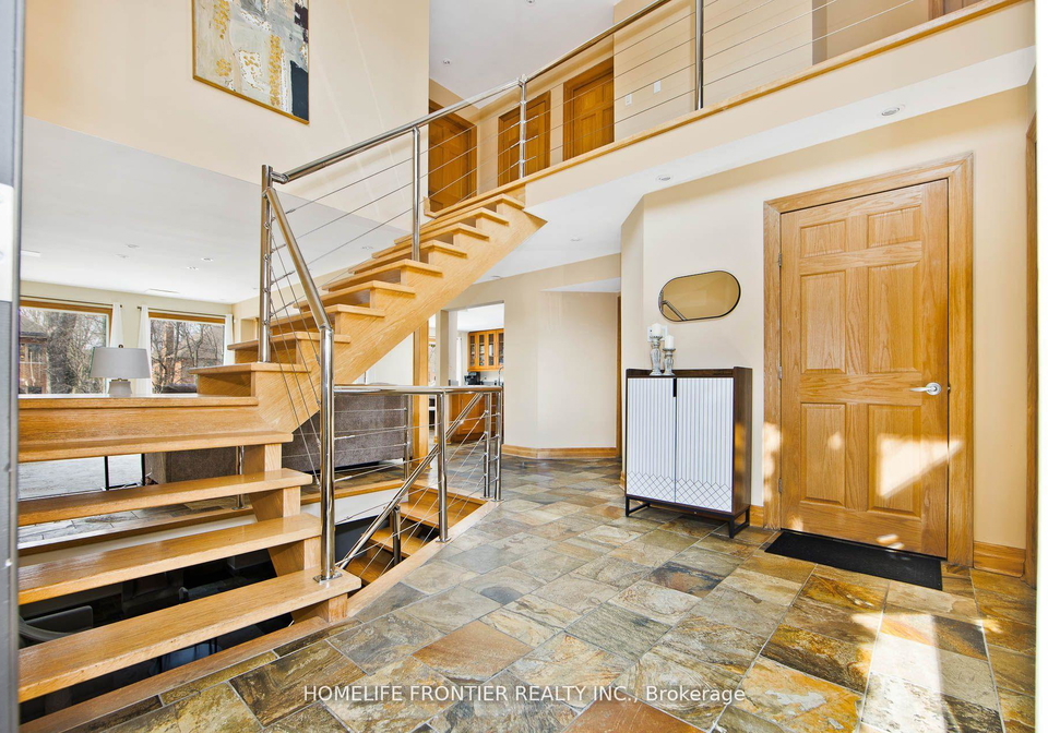 6124-hardesty-crescent-mississauga-ontario-w13413520