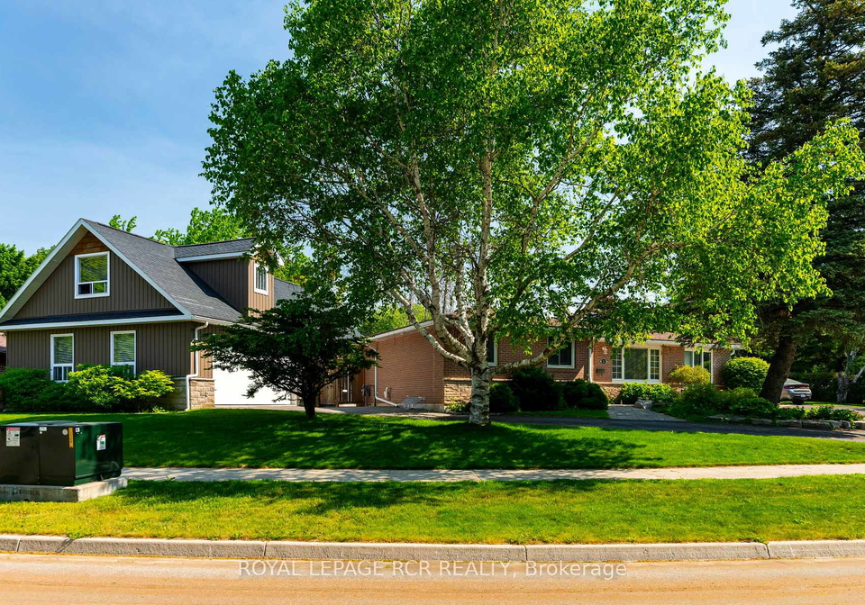 52-maple-crescent-orangeville-ontario-w13413550