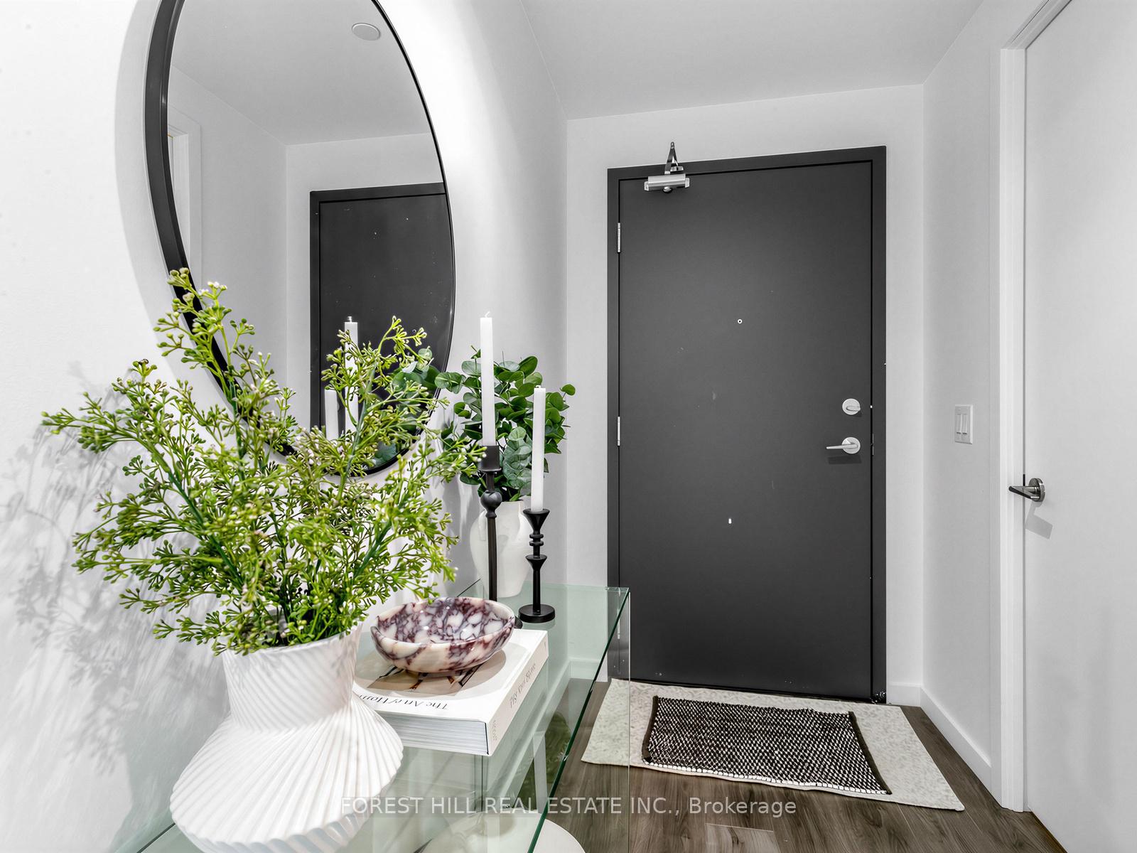 7-smith-crescent-etobicoke-ontario-w13413582