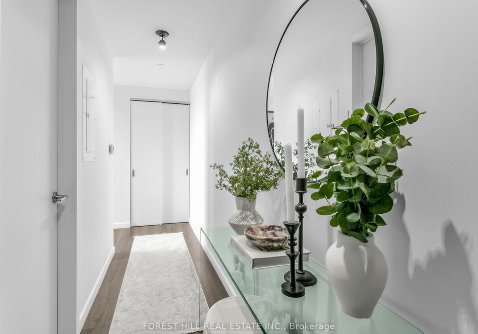 7-smith-crescent-etobicoke-ontario-w13413582