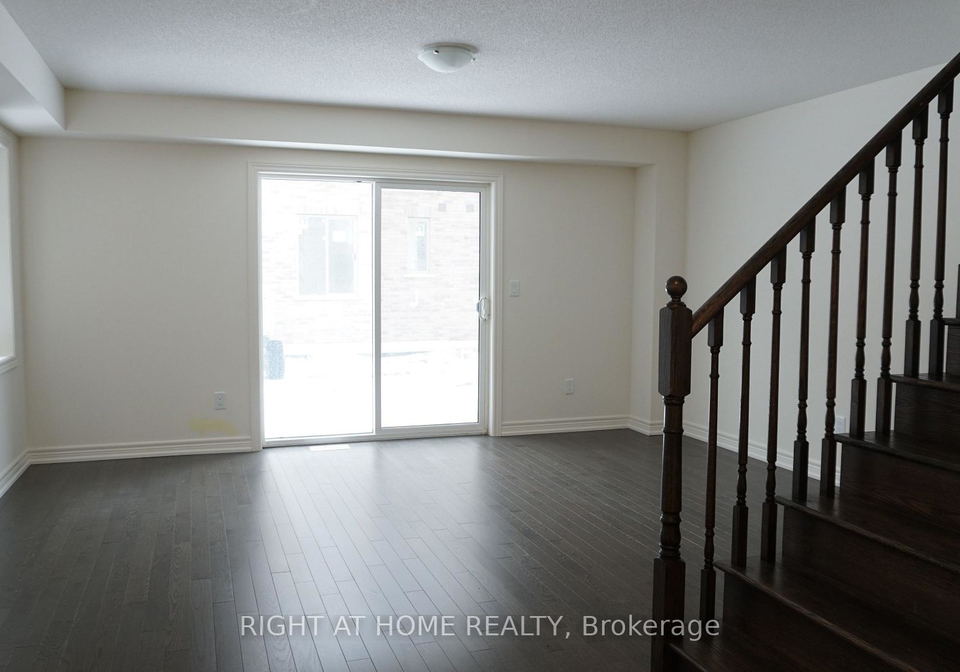 3949-tufgar-crescent-burlington-ontario-w13413784