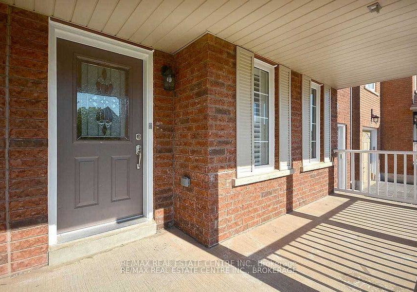 2343-pine-glen-road-oakville-ontario-w13413810