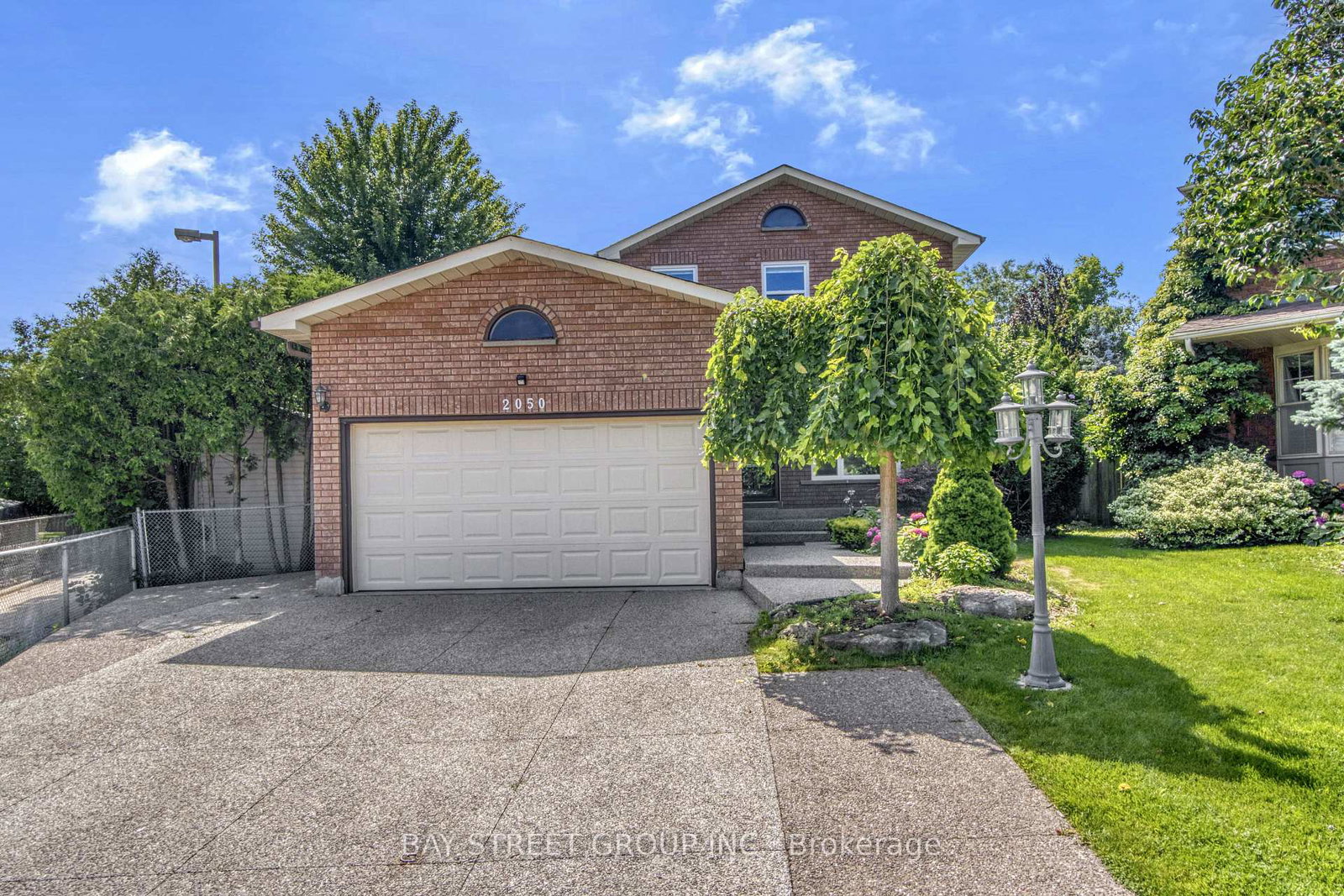 2050-teeside-court-mississauga-ontario-w13413826