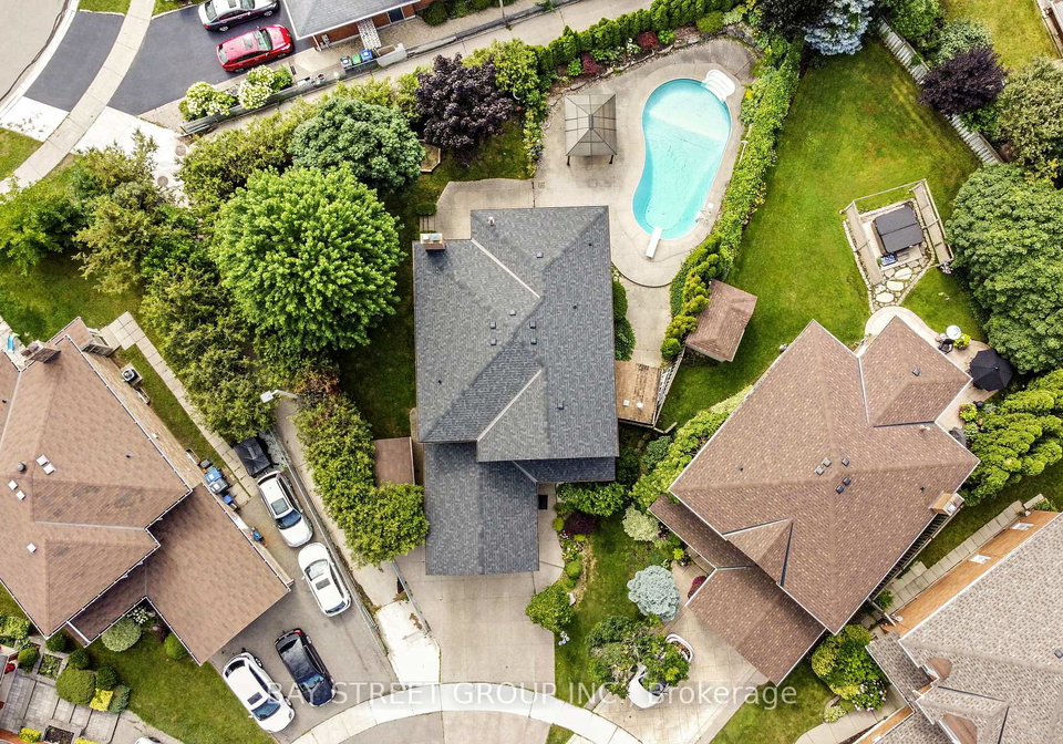 2050-teeside-court-mississauga-ontario-w13413826