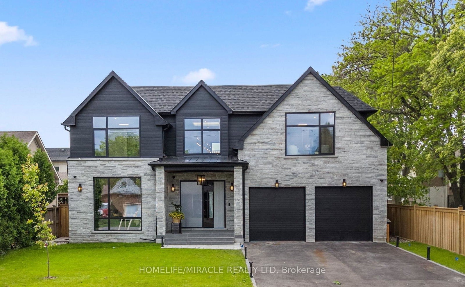 282-maurice-drive-oakville-ontario-w13413846