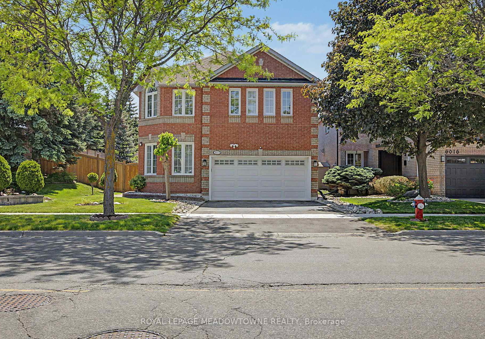 6012-maple-gate-circle-mississauga-ontario-w13414274