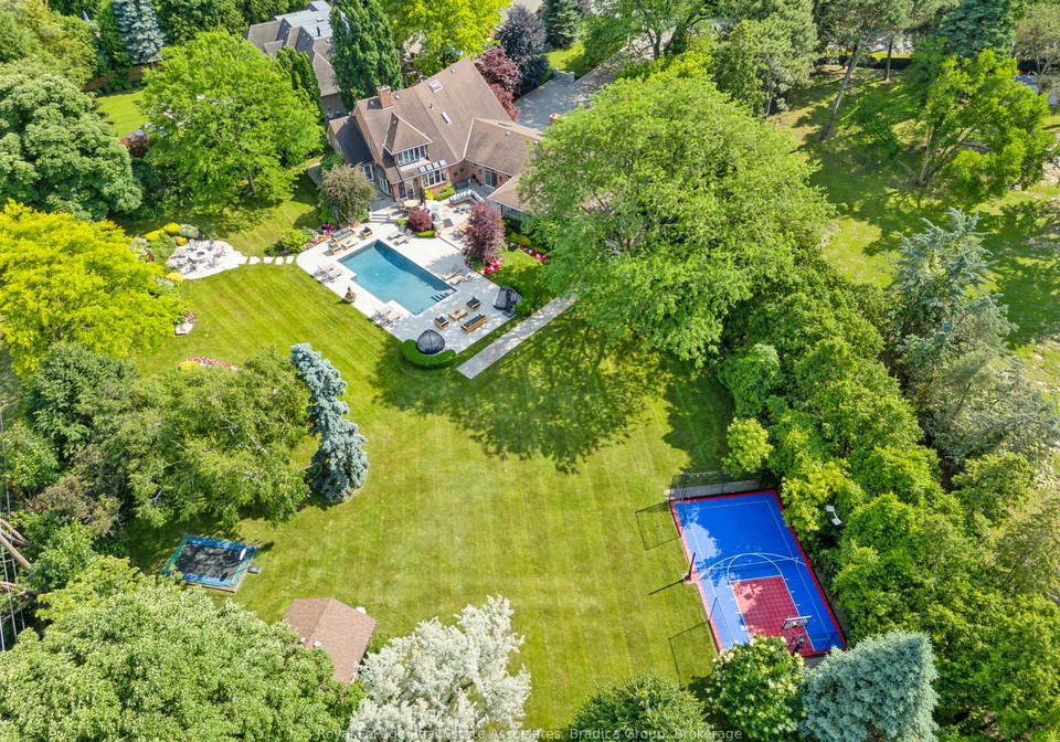 19-lorraine-gardens-etobicoke-ontario-w13414504