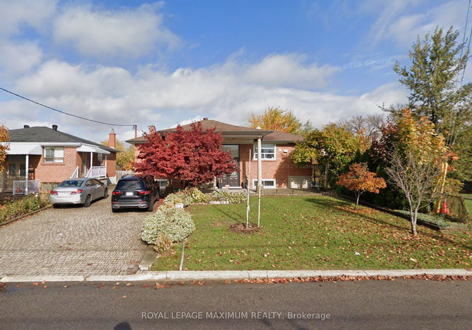 16-langholm-drive-york-ontario-w13414622