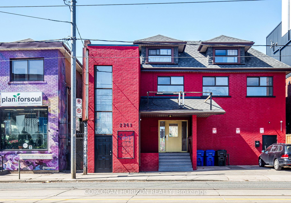 2261-dundas-street-w-toronto-ontario-w13414740