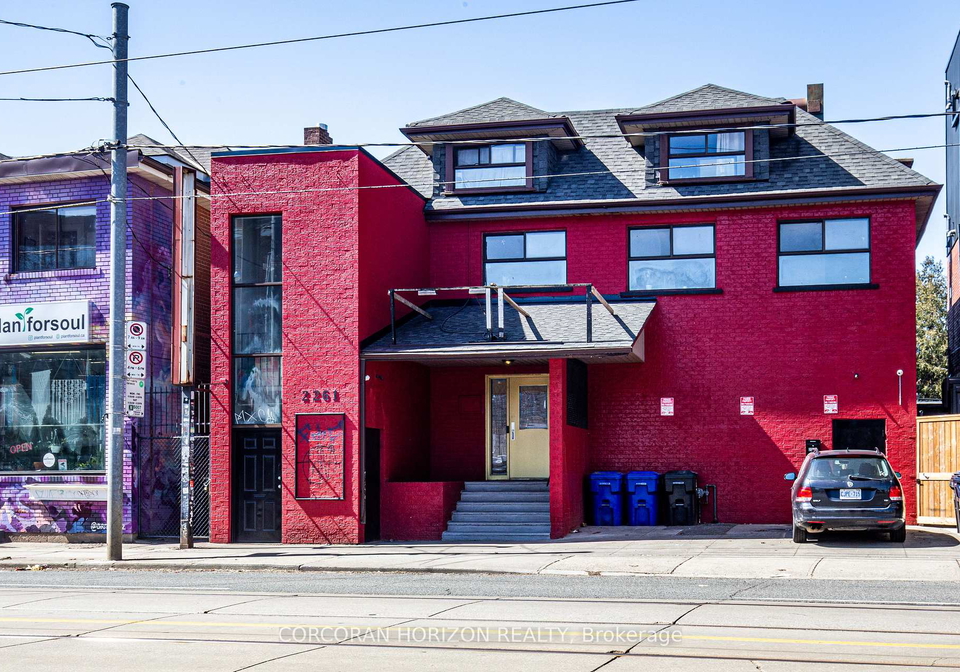 2261-dundas-street-w-toronto-ontario-w13414740