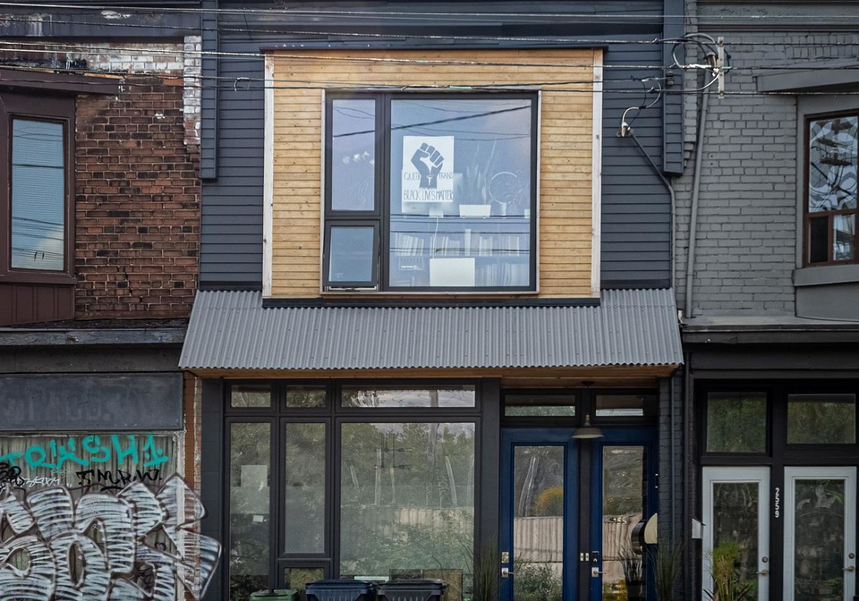 2557-dundas-street-w-toronto-ontario-w13414806
