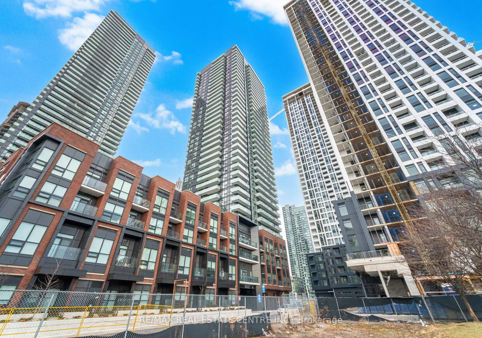 4130-parkside-village-drive-mississauga-ontario-w13414918