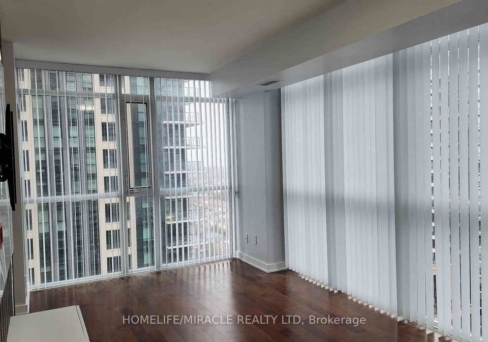 4065-brickstone-mews-mississauga-ontario-w13415016