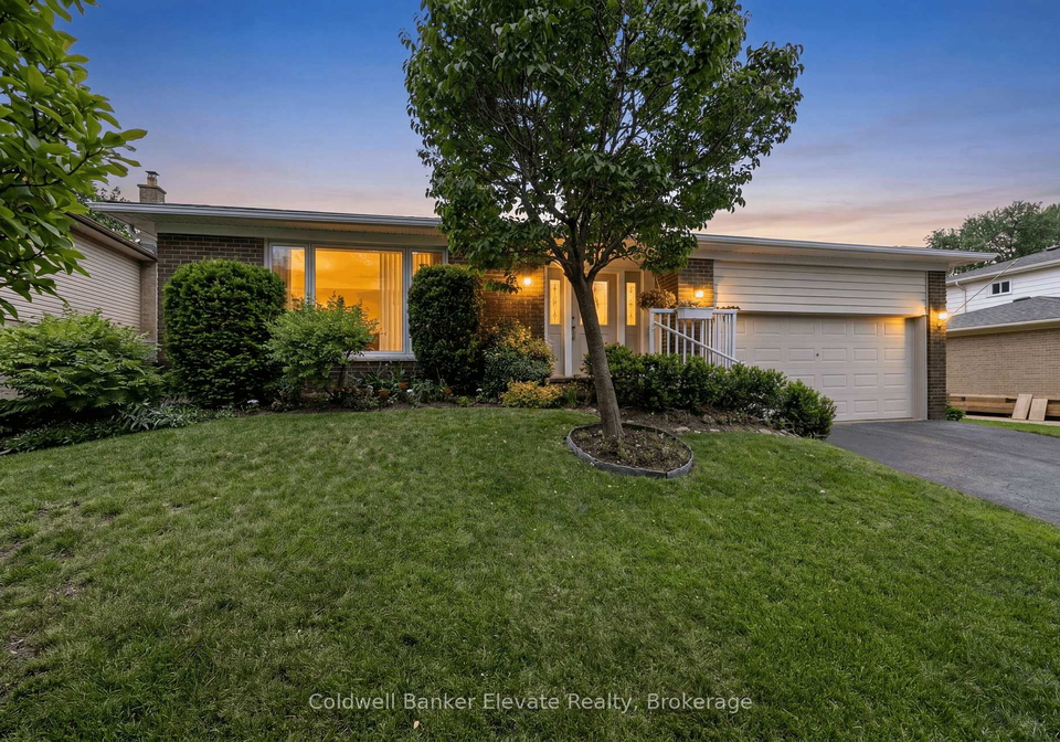 6-metcalfe-court-halton-hills-ontario-w13415166