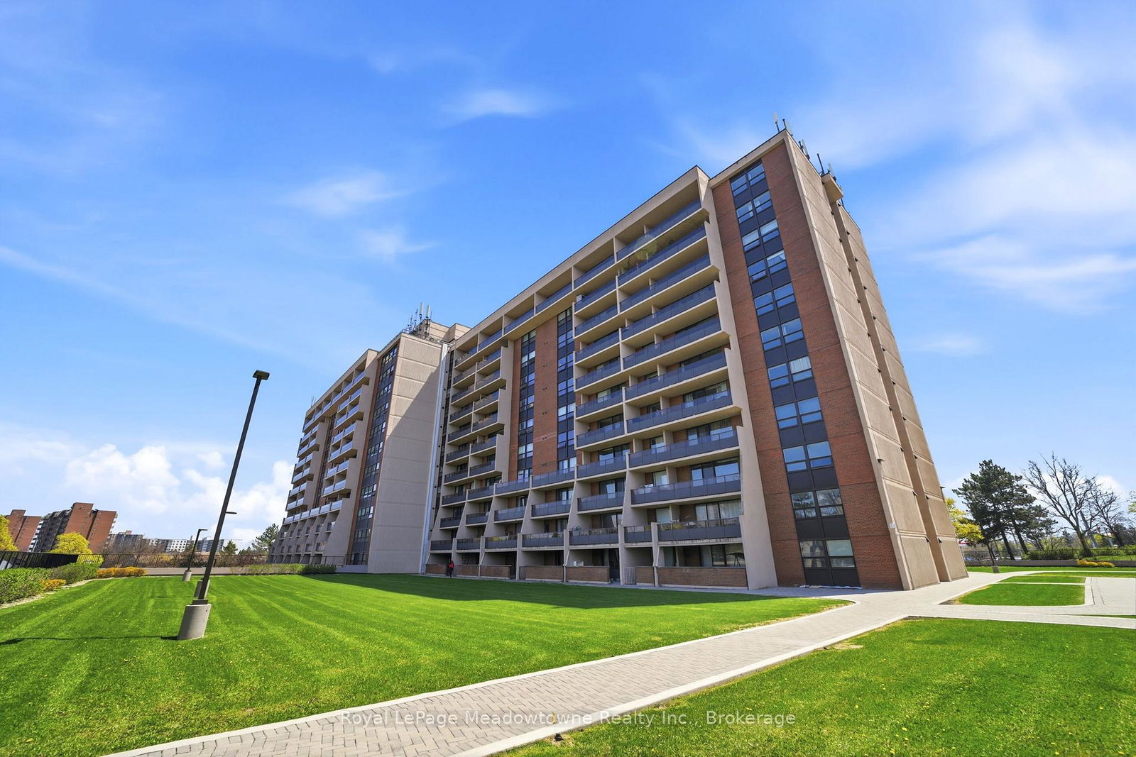 2929-aquitaine-avenue-mississauga-ontario-w13415266