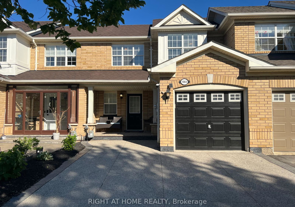 1064-barclay-circle-milton-ontario-w13415376