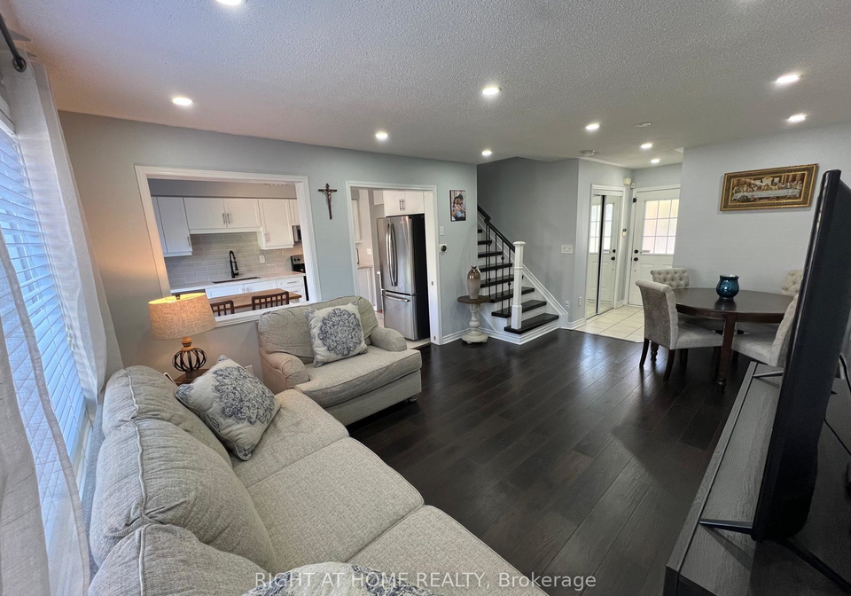 1064-barclay-circle-milton-ontario-w13415376