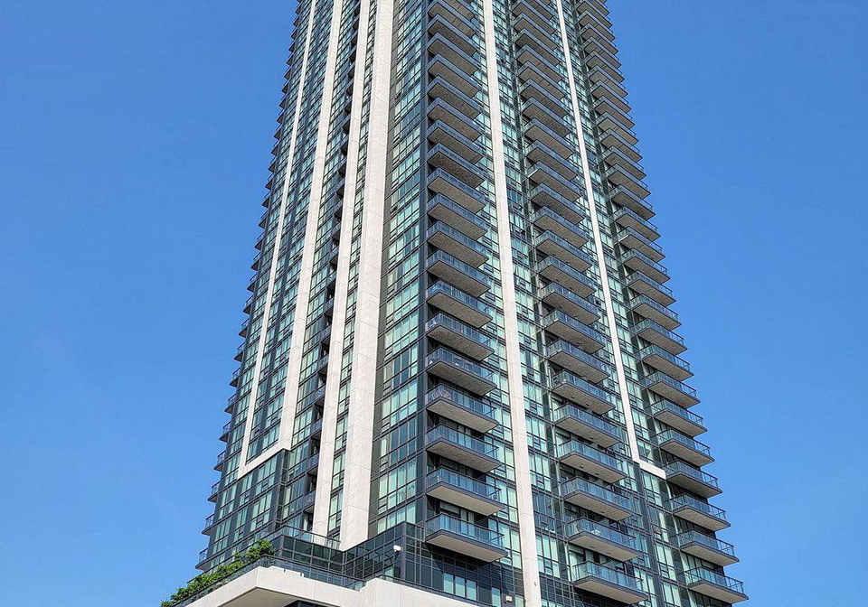 3975-grand-park-drive-mississauga-ontario-w13415404