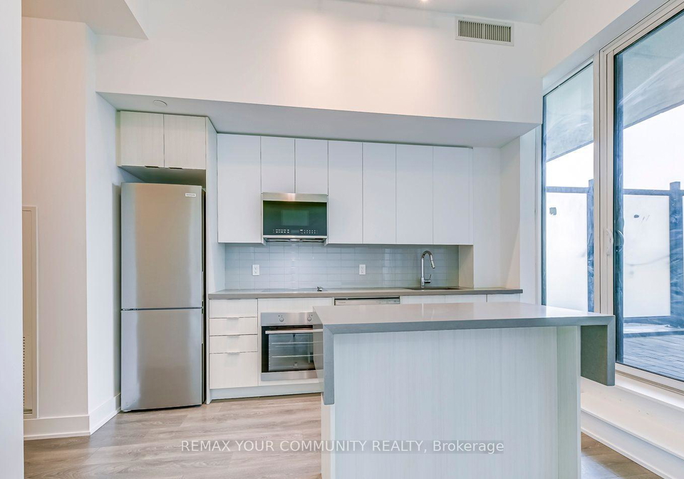 2485-taunton-road-oakville-ontario-w13415672
