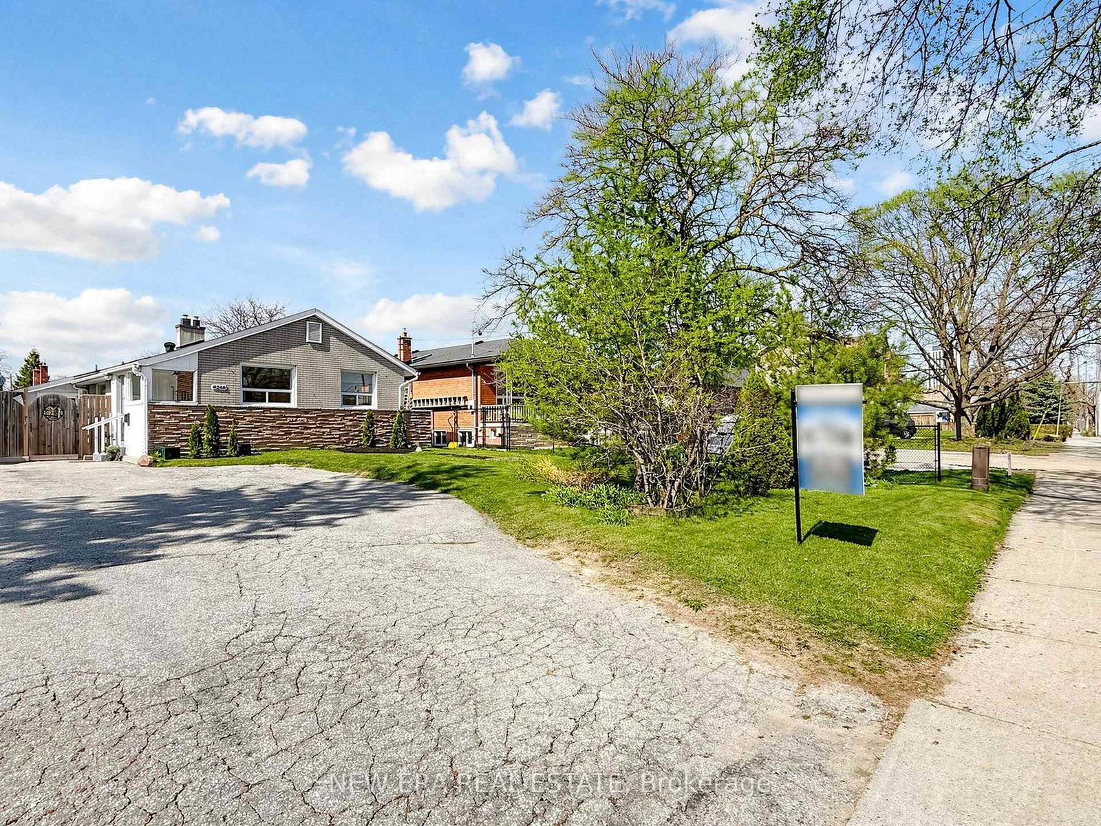 4246-bloor-street-w-etobicoke-ontario-w13415682