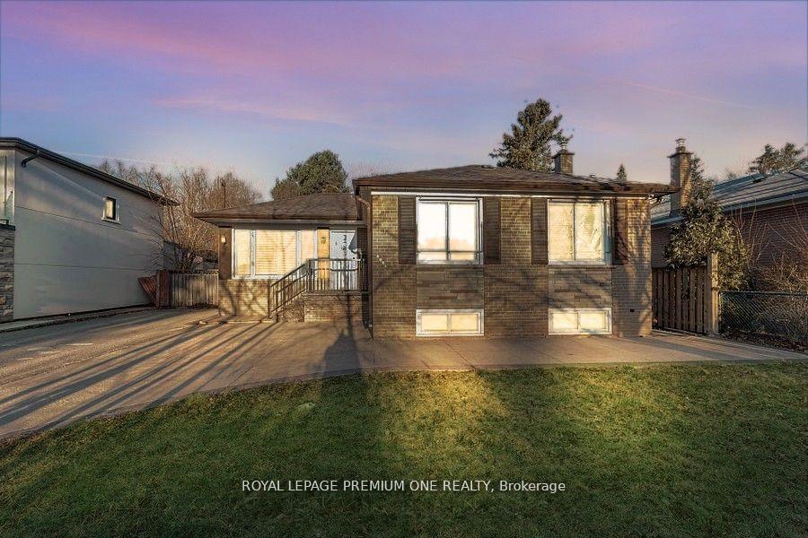 2085-bridge-road-oakville-ontario-w13415736