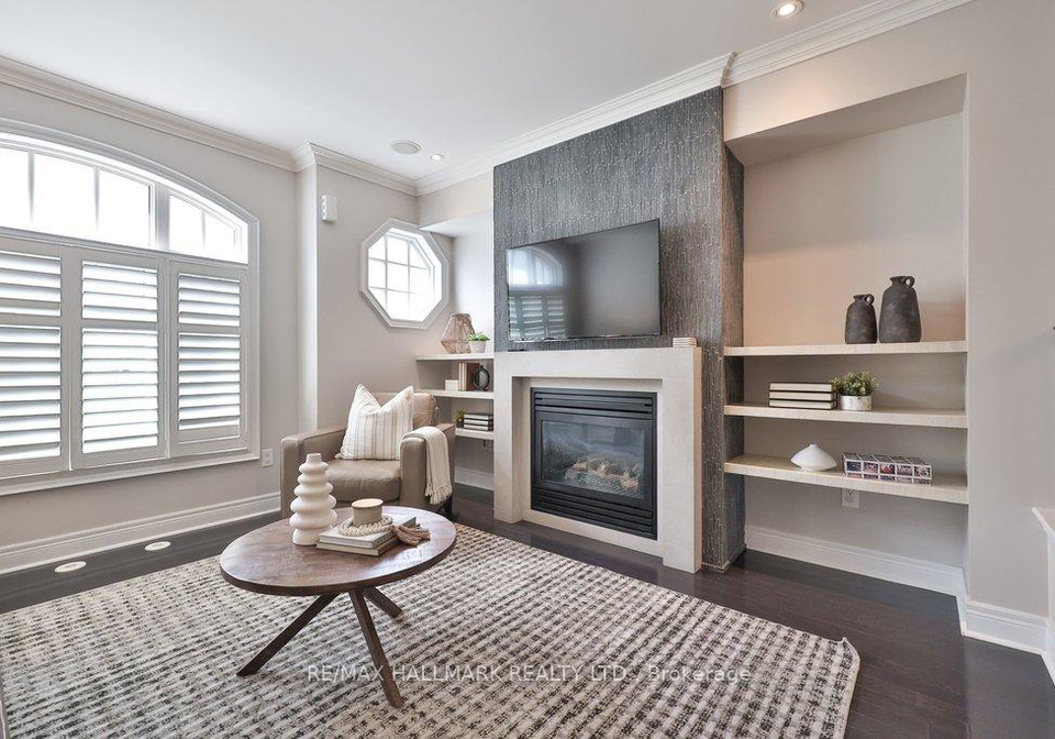 32-lobo-mews-etobicoke-ontario-w13415846